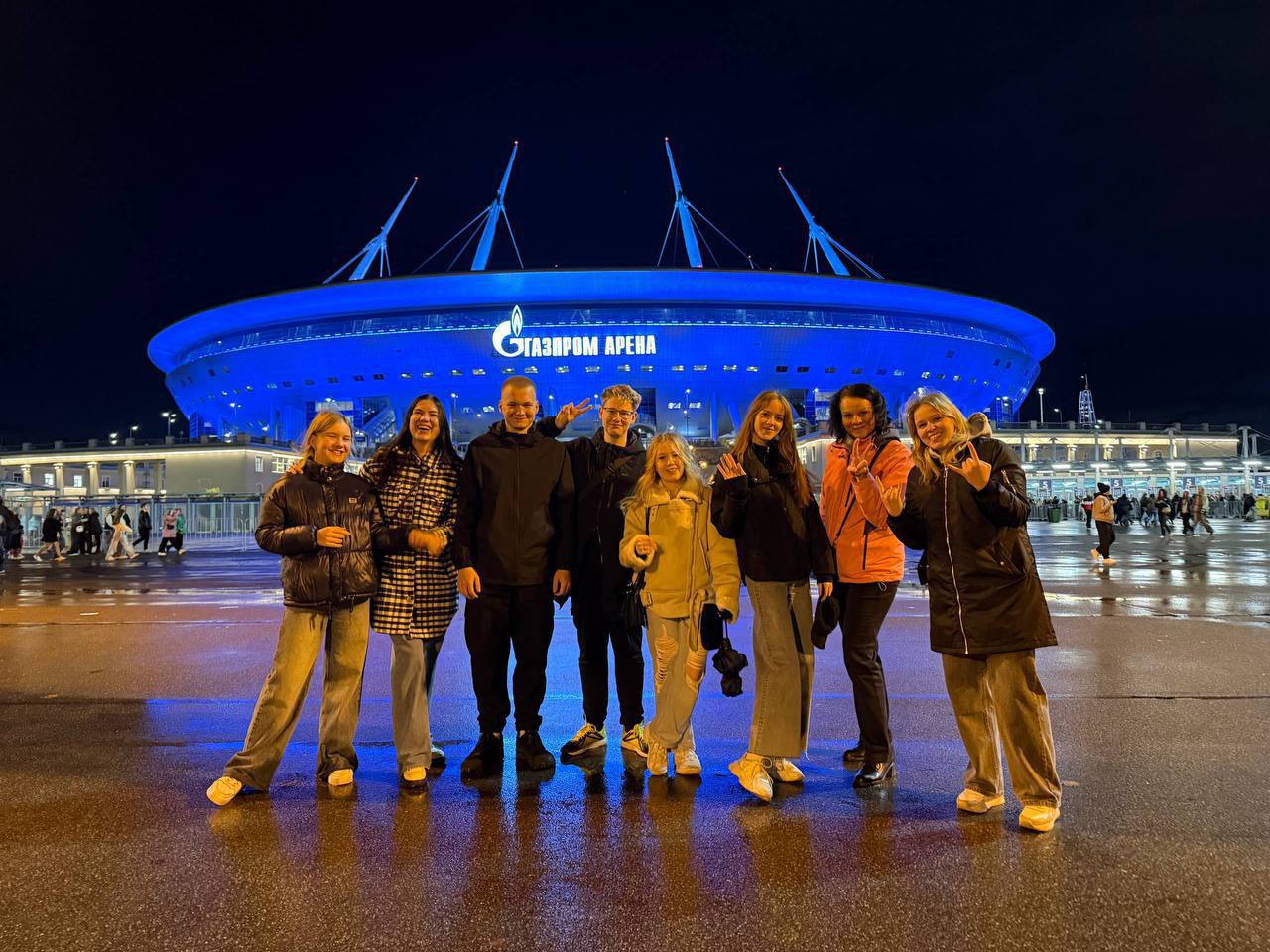 Победители “Урока цифры” из Петрозаводска встретились на Газпром арене.