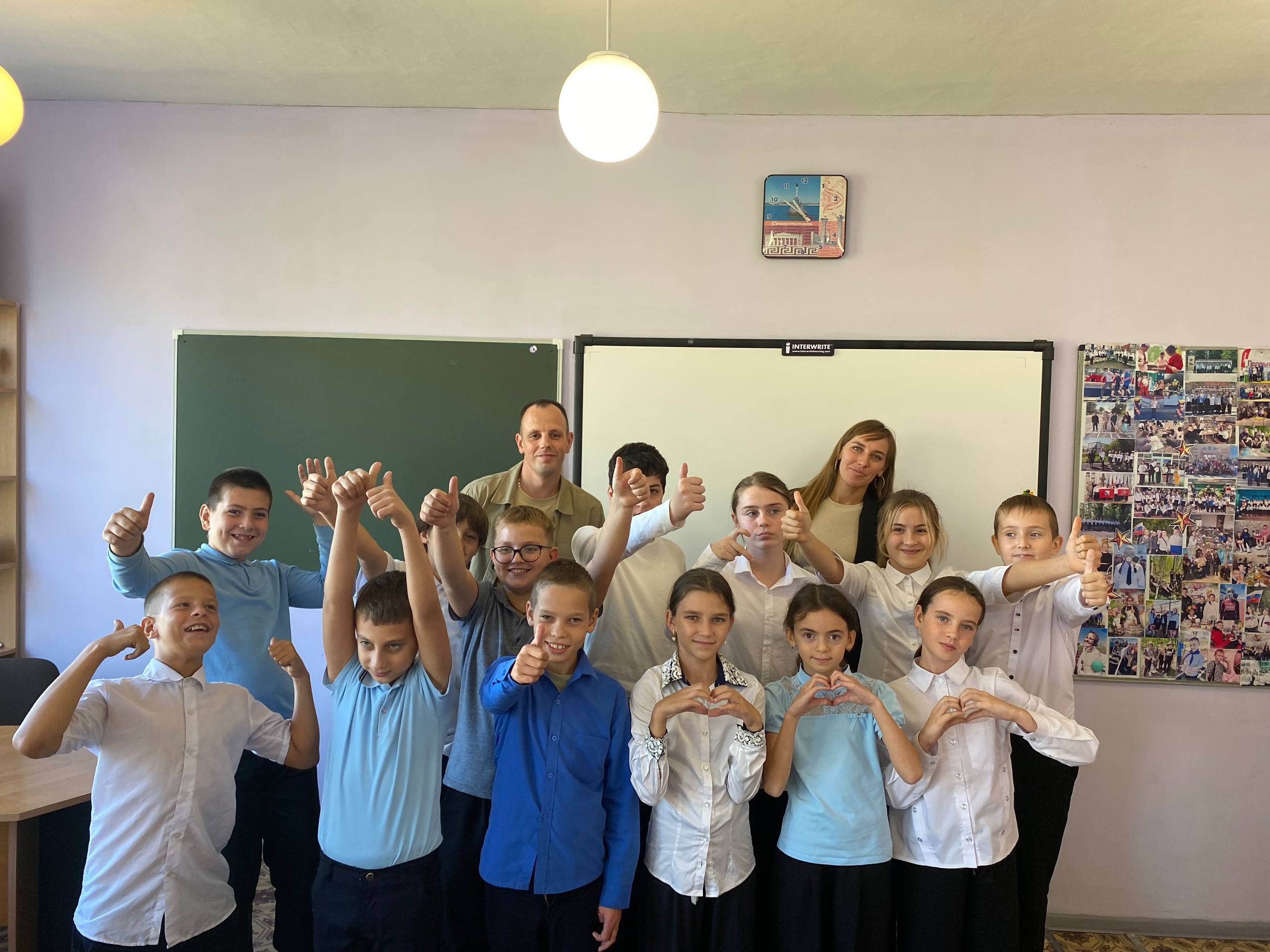 "Урок цифры" об ИИ-агентах для учеников школ Качи и Андреевки.